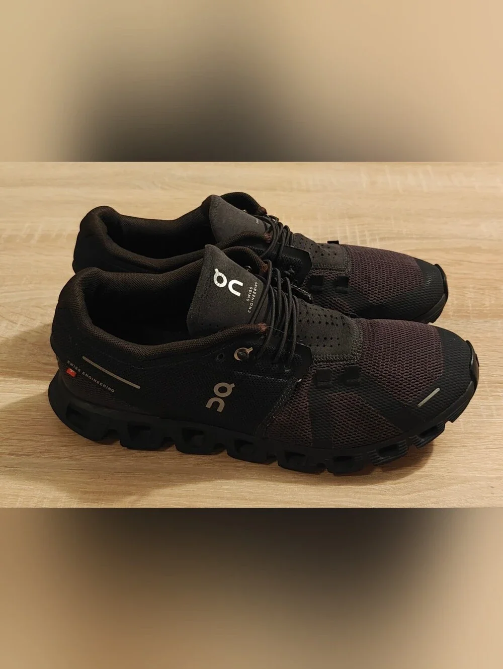 Size 9.5 - ON Cloud 5 Black W  Athletic Shoes Running
